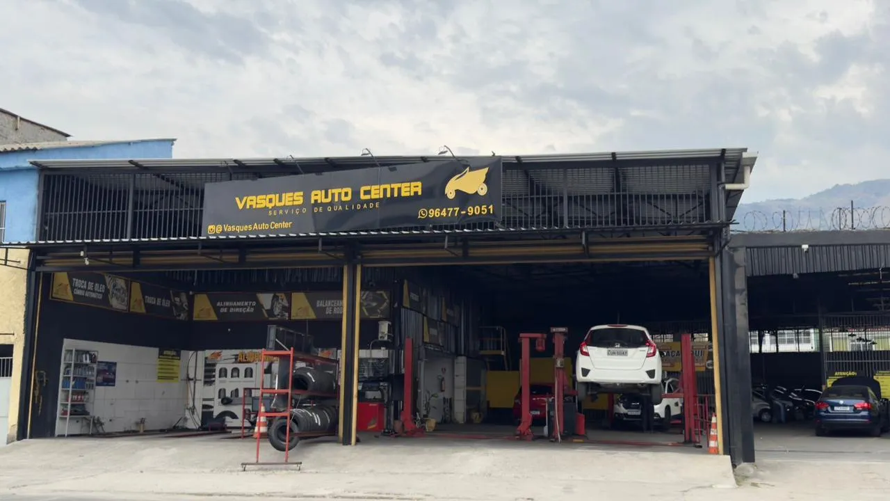 Fachada da oficina mecânica Vasques Auto Center em Bangu RJ